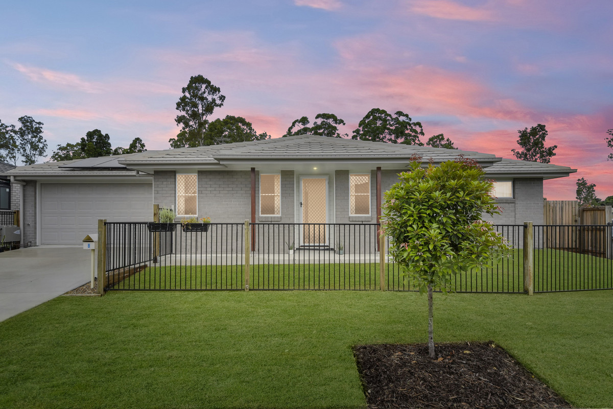 8 Dannielle Circuit, Lawnton, QLD 4501 AUS
