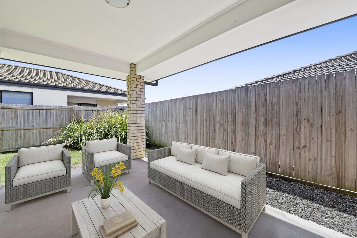 7 Hallvard Crescent, Augustine Heights, QLD 4300 AUS