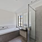 7 Hallvard Crescent, Augustine Heights, QLD 4300 AUS