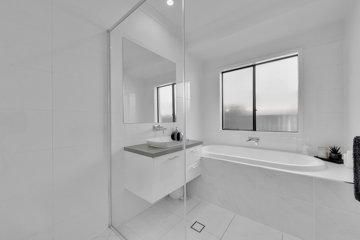 30 Stradbroke Street, Burpengary East, QLD 4505 AUS