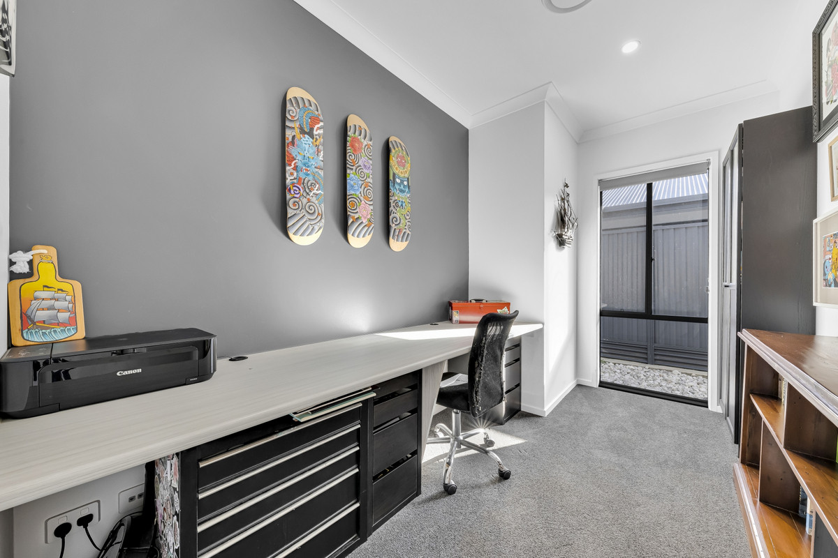 30 Stradbroke Street, Burpengary East, QLD 4505 AUS