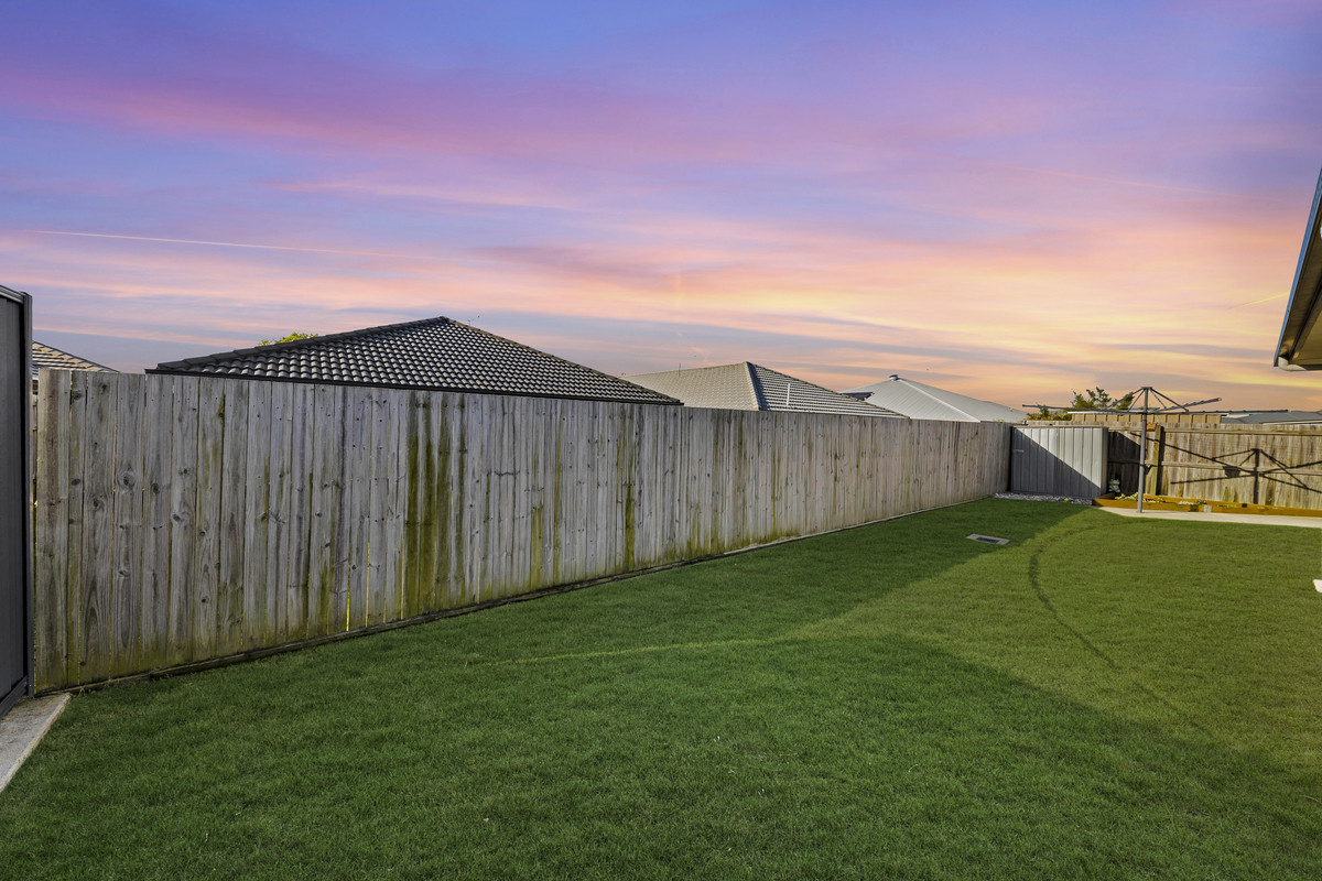 30 Stradbroke Street, Burpengary East, QLD 4505 AUS