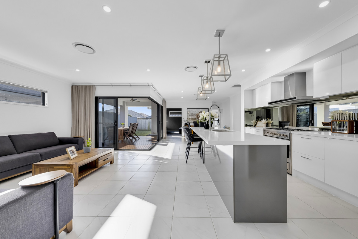 30 Stradbroke Street, Burpengary East, QLD 4505 AUS