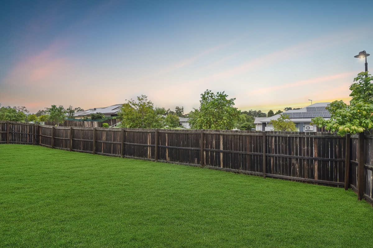 57 Valentine Circuit, Augustine Heights, QLD 4300 AUS