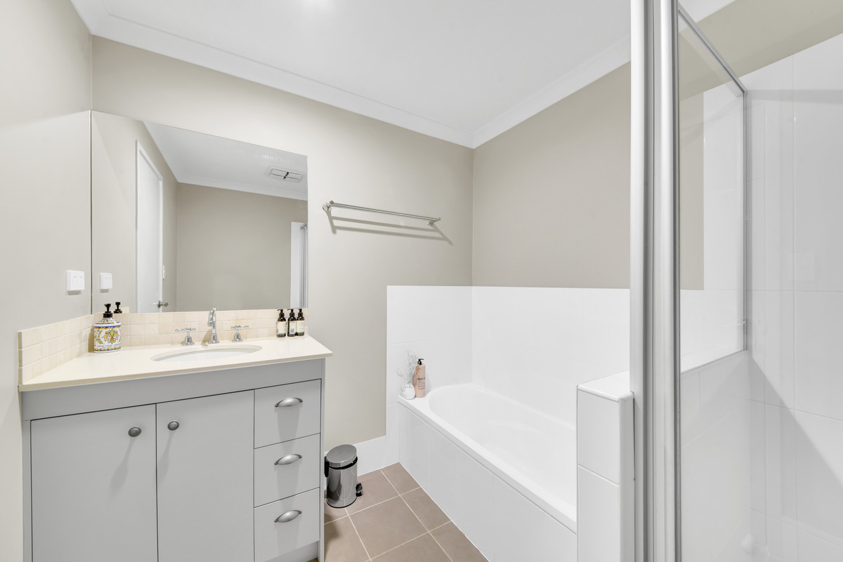 2/38 Apple Circuit, Griffin, QLD 4503 AUS