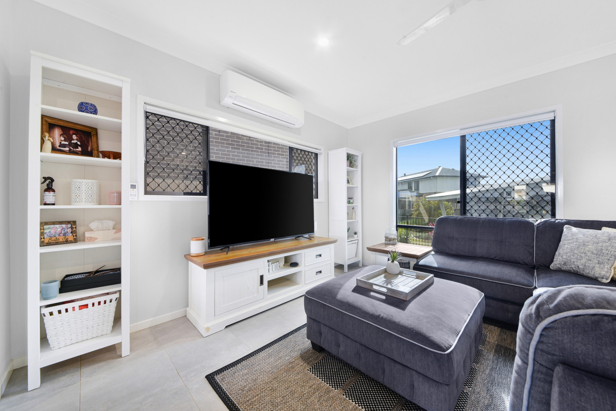 8 Hanna Lane, Mango Hill, QLD 4509 AUS
