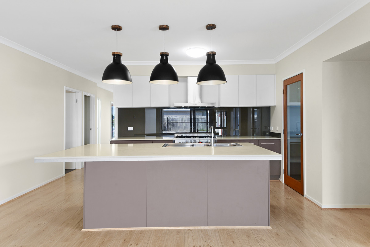 47 Cootharaba Crescent, Warner, QLD 4500 AUS