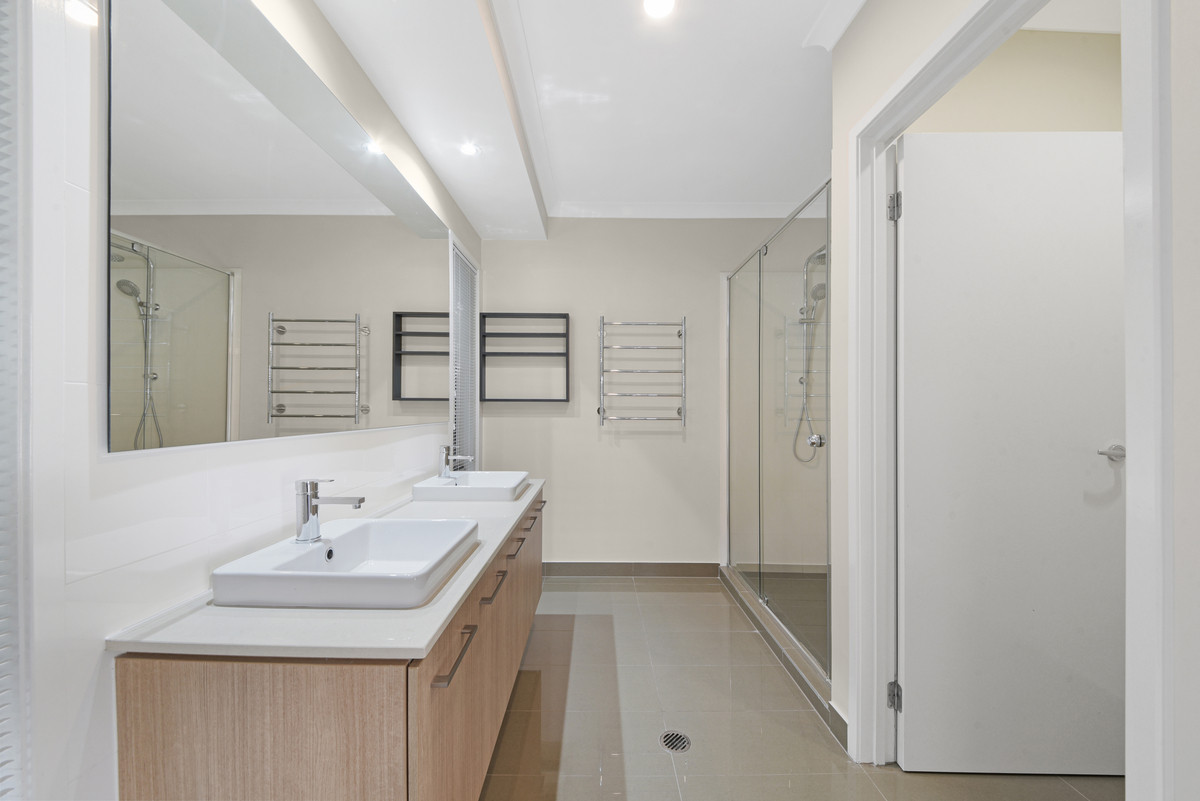 47 Cootharaba Crescent, Warner, QLD 4500 AUS
