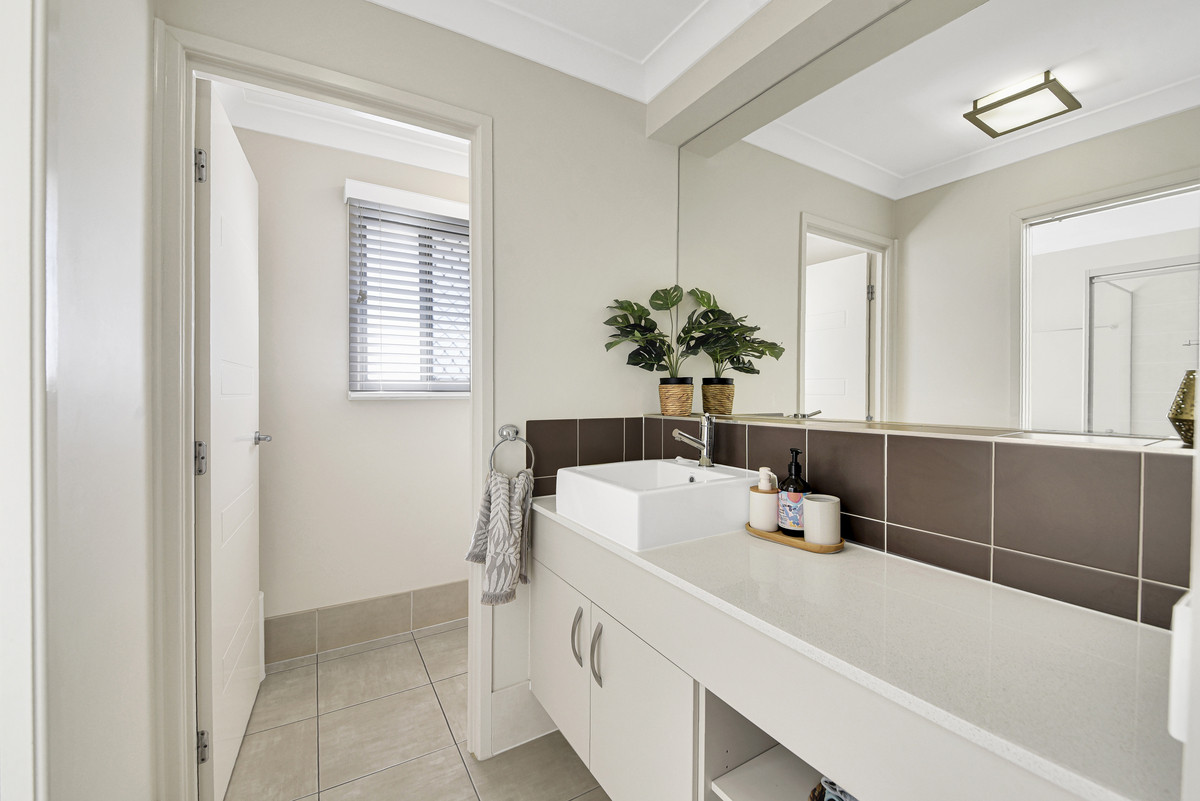 134 Mackintosh Drive, North Lakes, QLD 4509 AUS