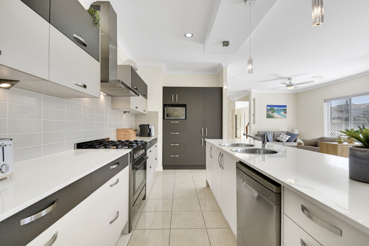 134 Mackintosh Drive, North Lakes, QLD 4509 AUS