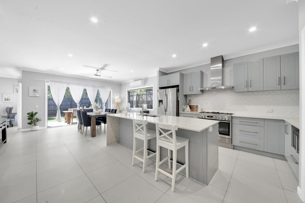 42 Grace Crescent, Narangba, QLD 4504 AUS