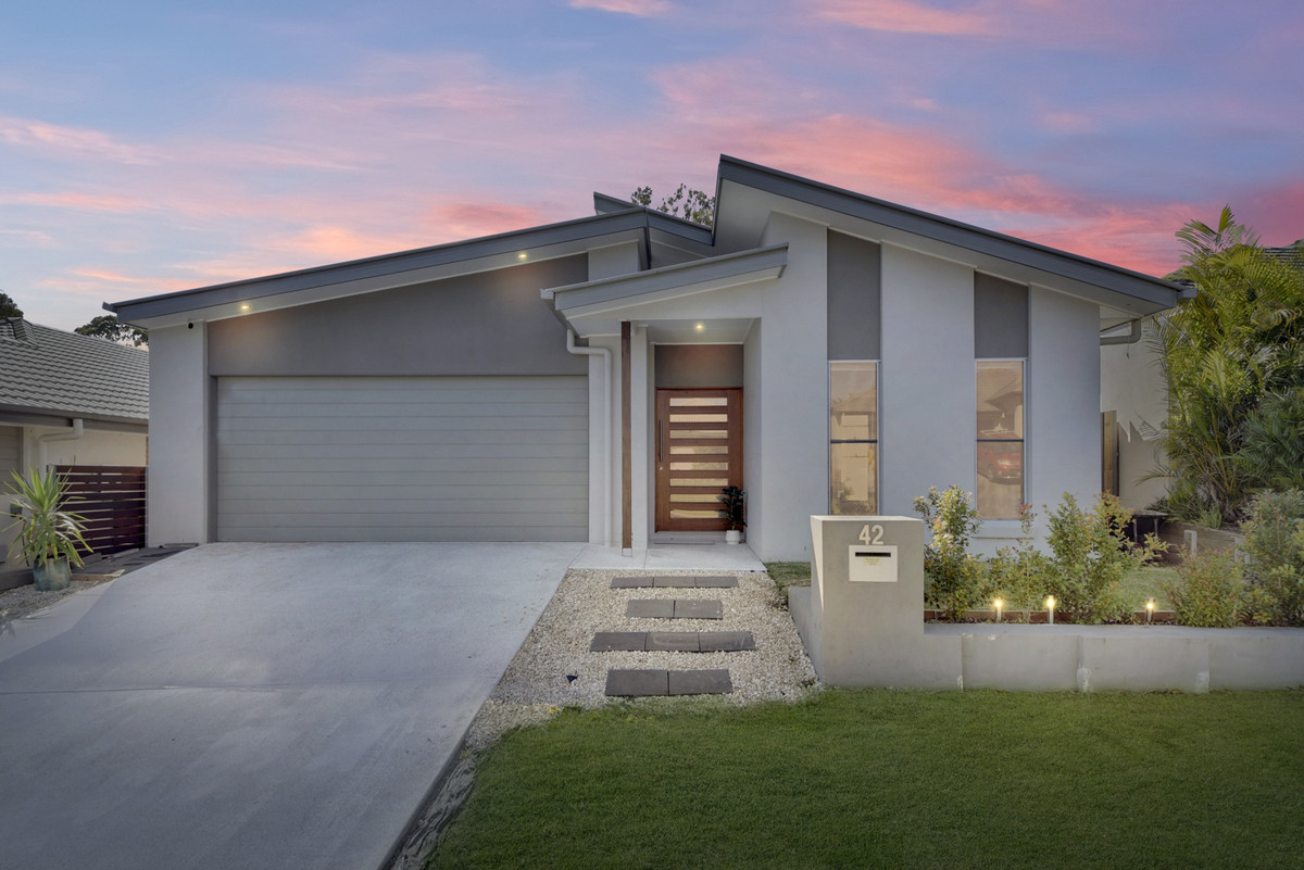 42 Grace Crescent, Narangba, QLD 4504 AUS
