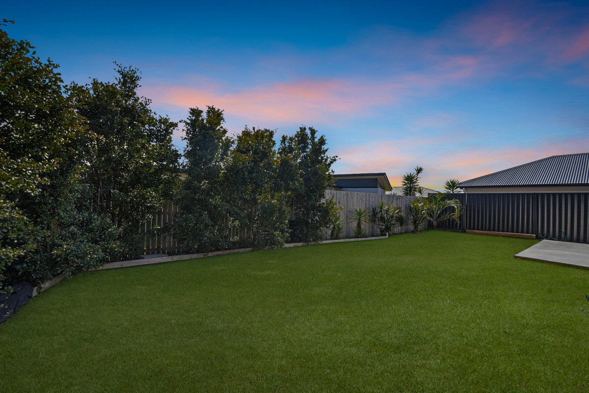 6 Henning Place, Burpengary East, QLD 4505 AUS