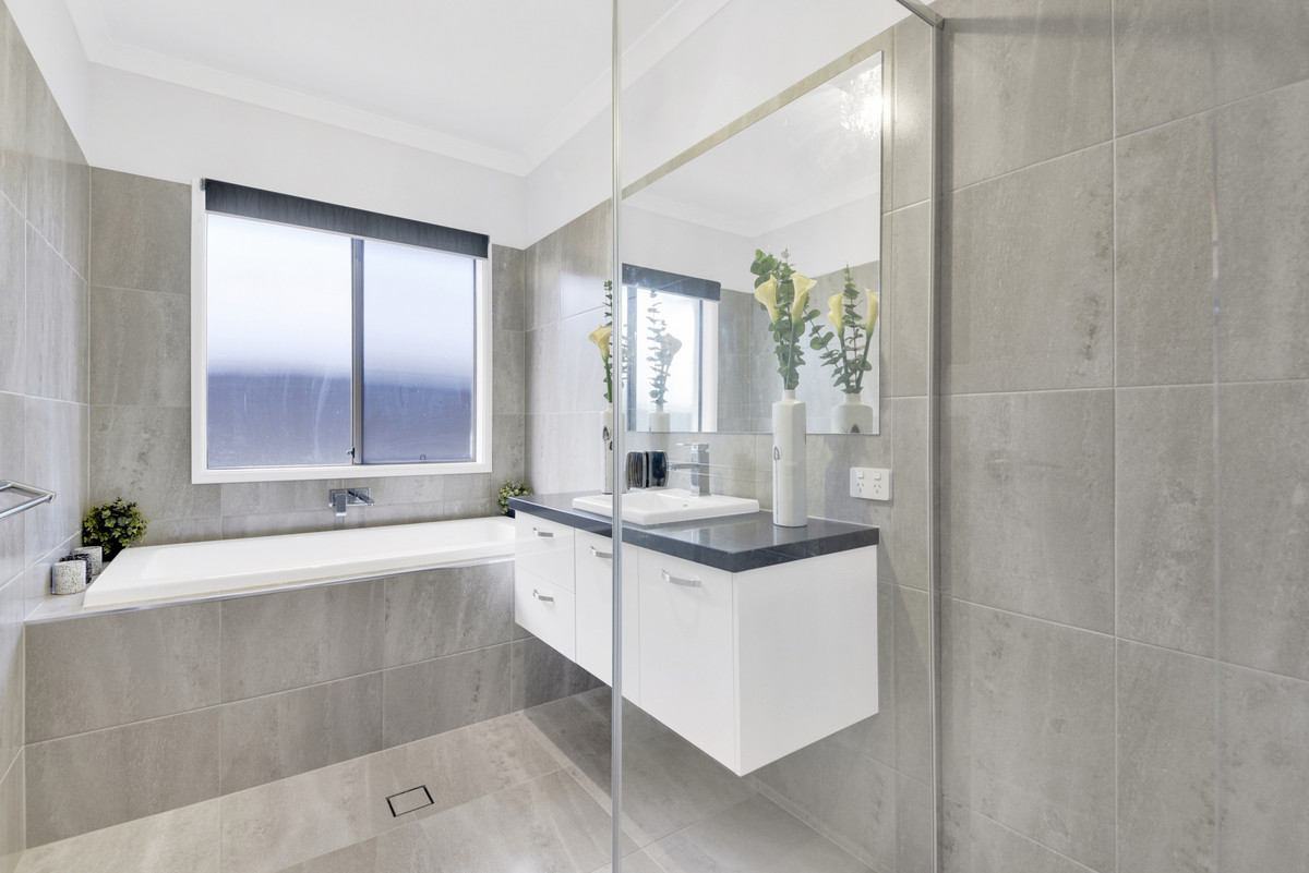 6 Henning Place, Burpengary East, QLD 4505 AUS