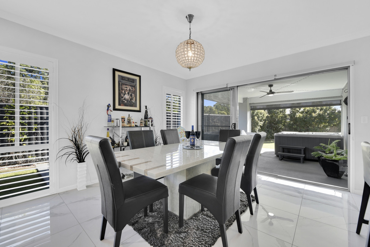 6 Henning Place, Burpengary East, QLD 4505 AUS