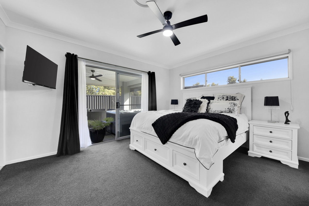 6 Henning Place, Burpengary East, QLD 4505 AUS