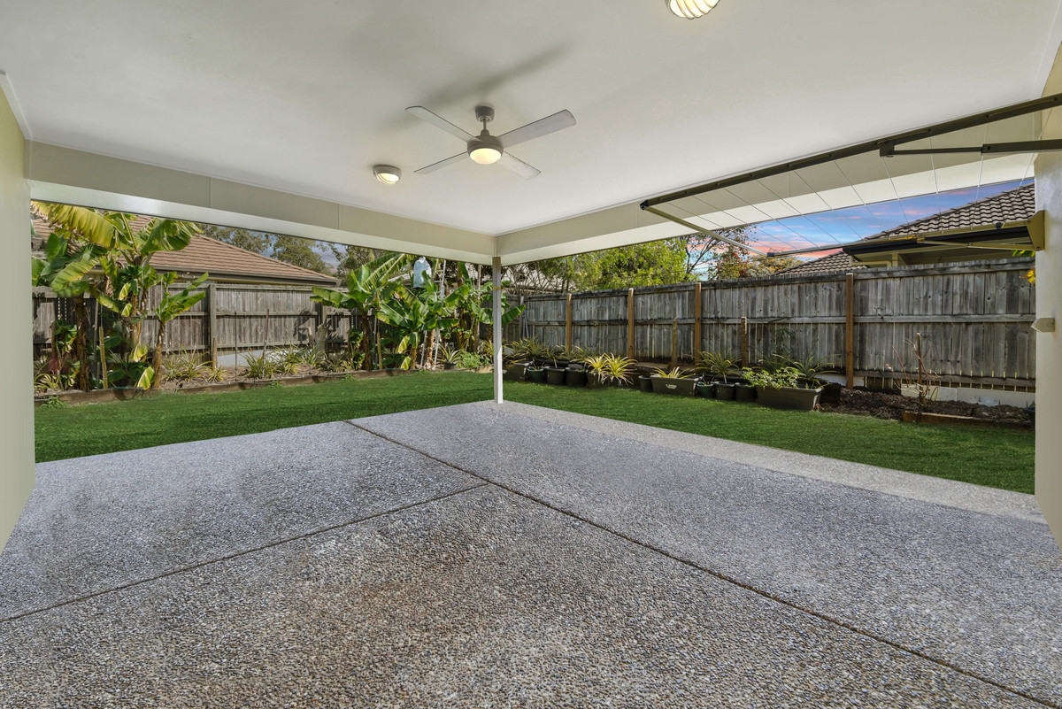 8 Jean Close, Joyner, QLD 4500 AUS