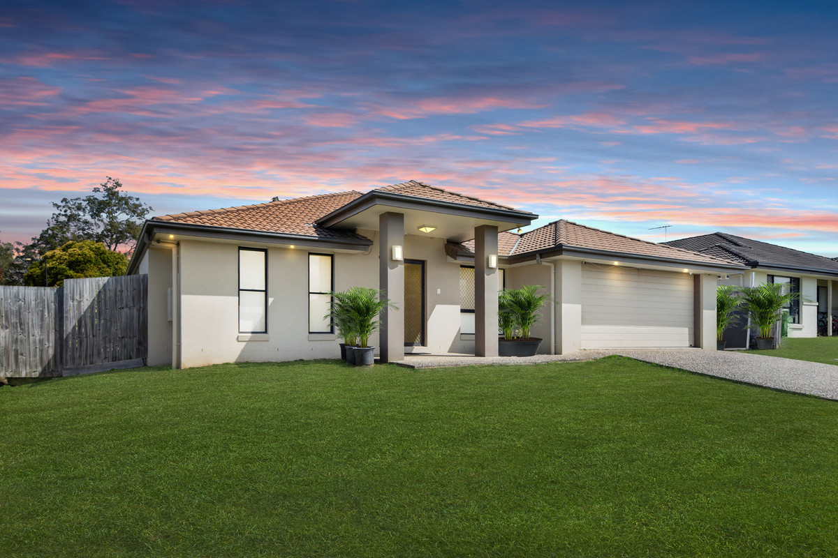 8 Jean Close, Joyner, QLD 4500 AUS