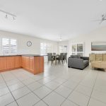 8 Albatross Close, North Lakes, QLD 4509 AUS