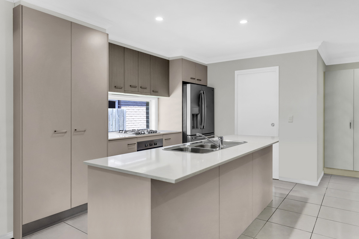 31 Gordon Crescent, Mango Hill, QLD 4509 AUS