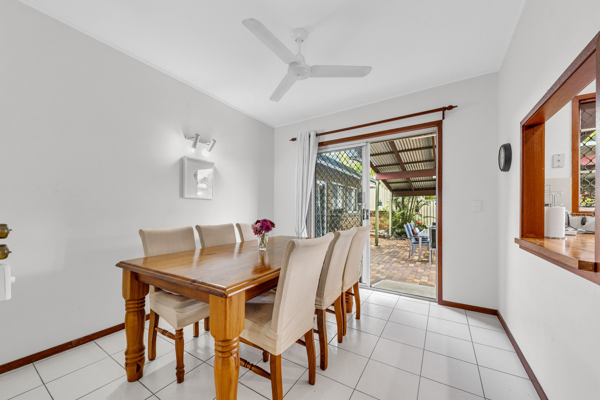 84 Dorville Road, Carseldine, QLD 4034 AUS