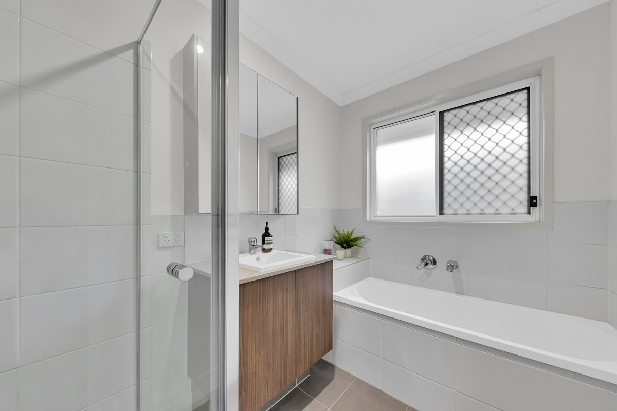 59 Cootharaba Crescent, Warner, QLD 4500 AUS
