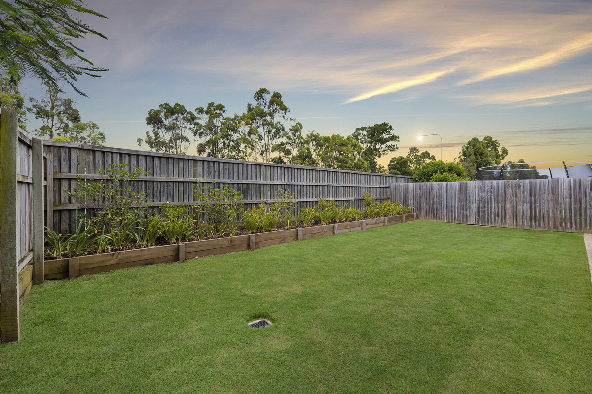 59 Cootharaba Crescent, Warner, QLD 4500 AUS