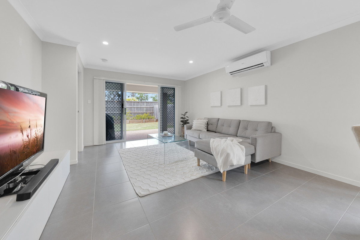 59 Cootharaba Crescent, Warner, QLD 4500 AUS