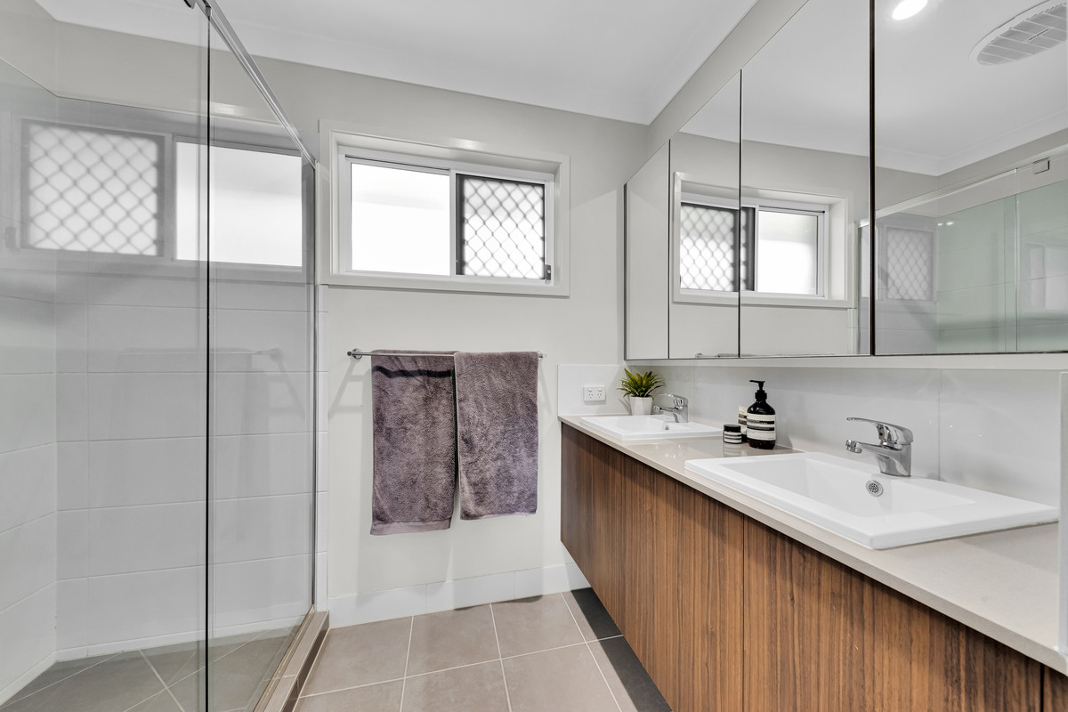59 Cootharaba Crescent, Warner, QLD 4500 AUS