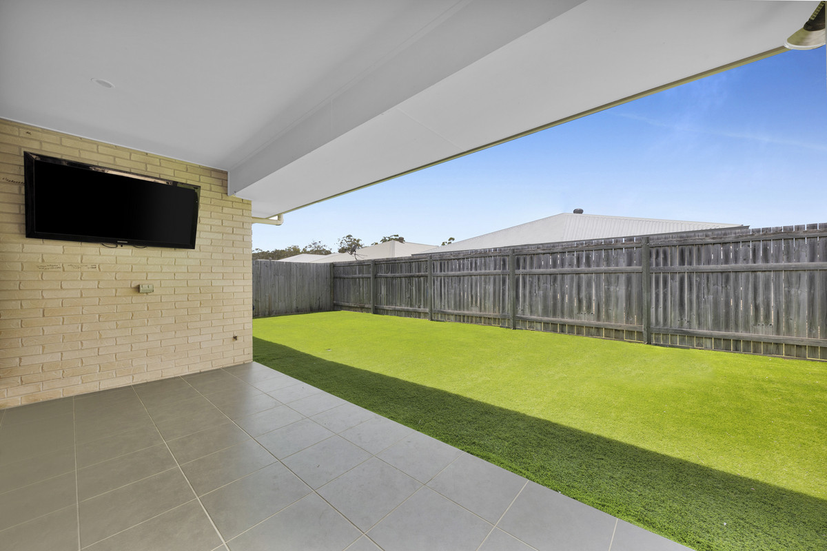17 Harvey Circuit, Griffin, QLD 4503 AUS