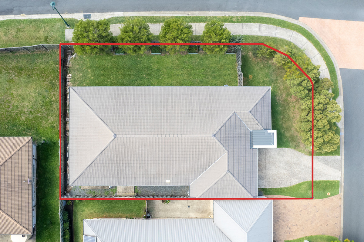 44 Roach Crescent, Redbank Plains, QLD 4301 AUS