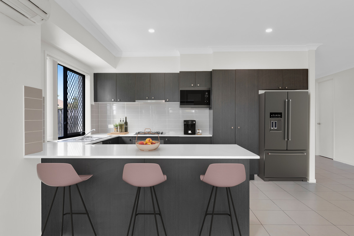 44 Roach Crescent, Redbank Plains, QLD 4301 AUS