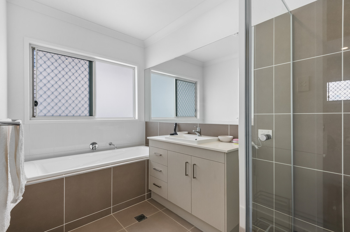19 Tiffany Street, Newport, QLD 4020 AUS