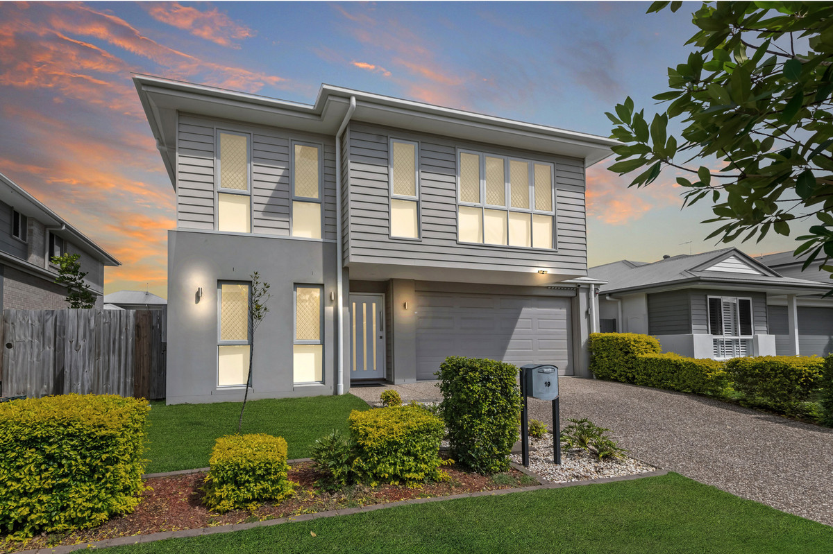 19 Tiffany Street, Newport, QLD 4020 AUS