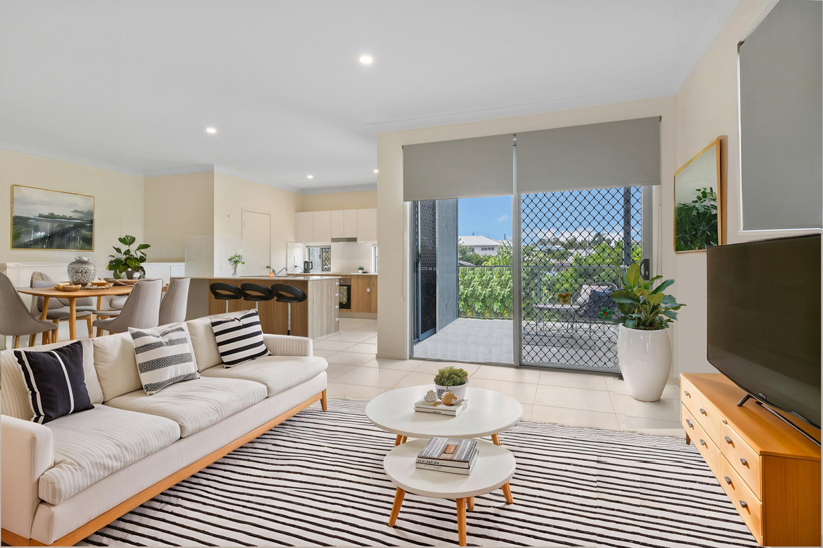 4/43 King Street, Woody Point, QLD 4019 AUS
