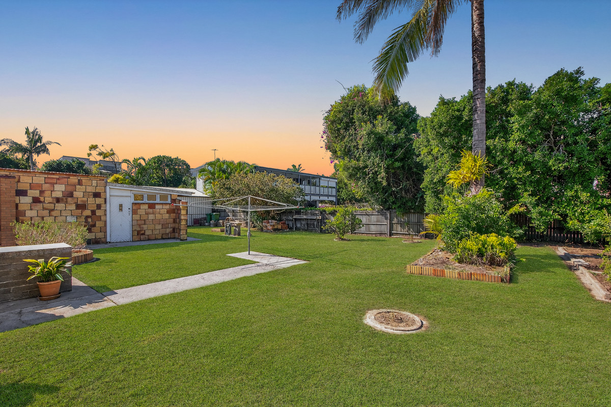 4 Laura Street, Clontarf, QLD 4019 AUS