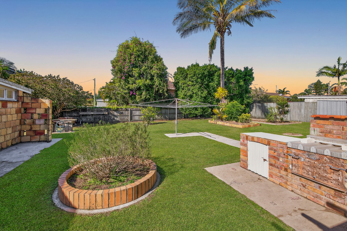 4 Laura Street, Clontarf, QLD 4019 AUS