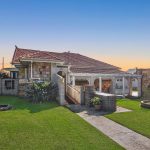 4 Laura Street, Clontarf, QLD 4019 AUS